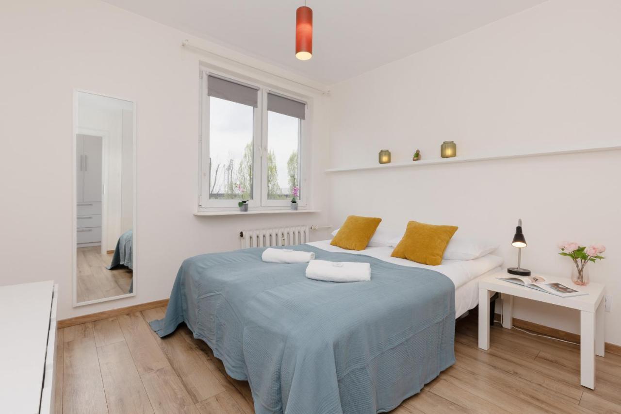 Old Town Spacious Apartment Bonifraterska By Renters วอร์ซอ ภายนอก รูปภาพ